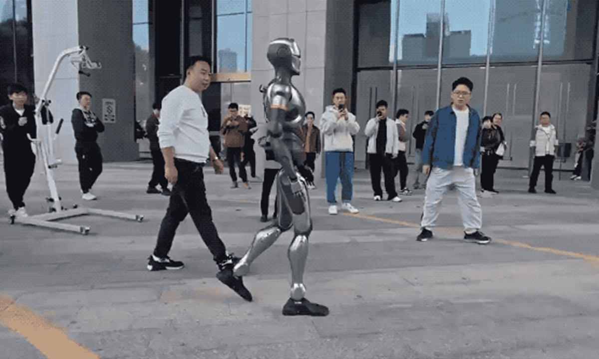 往往還需要
